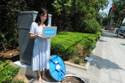 5G智能窨井盖亮相漯河 信息化技术筑牢城市‘脚下安全’防线